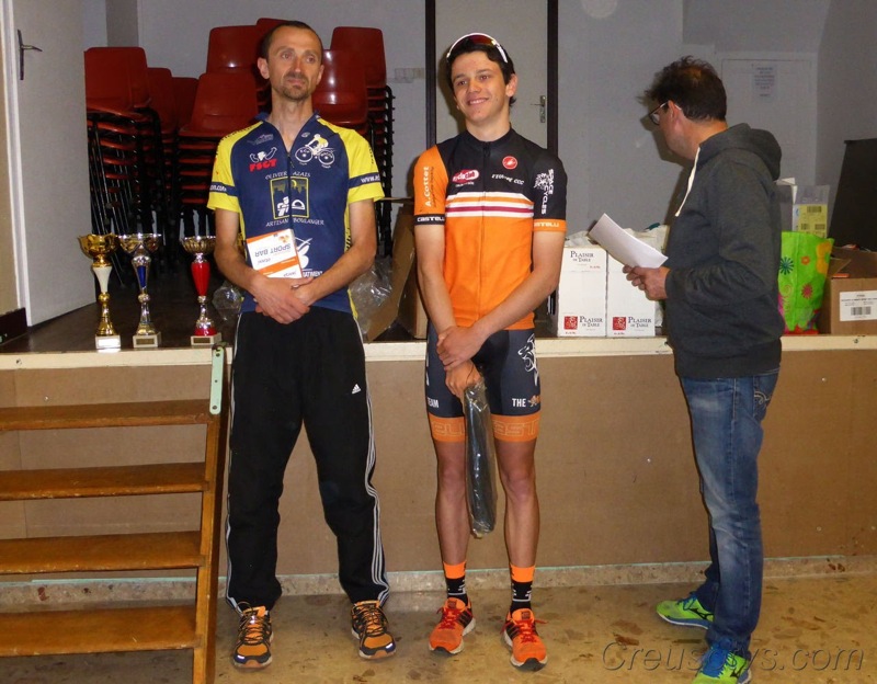 ETOILE CYCLISTE FLACE MAI4.jpg