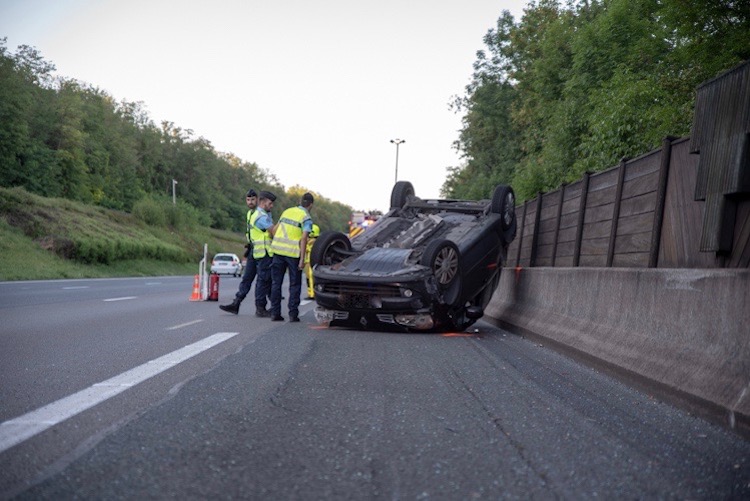 FAITS DIVERS accident A6 sance 6.jpeg