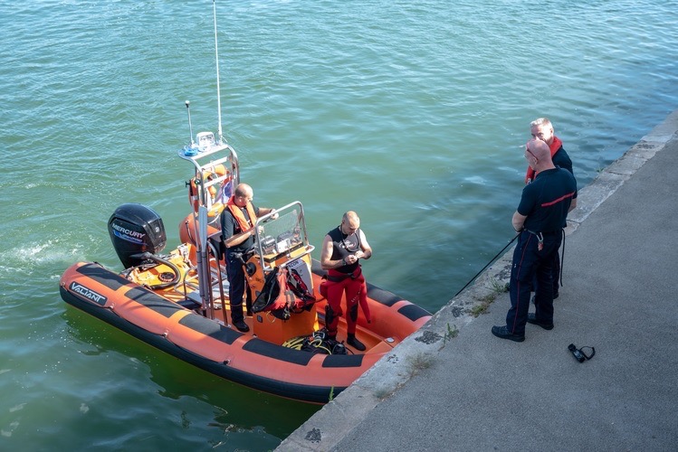 RECHERCHE SAONE POMPIERS MACON - 1.jpg