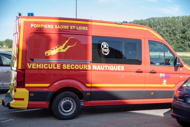 RECHERCHE SAONE POMPIERS MACON - 10.jpg
