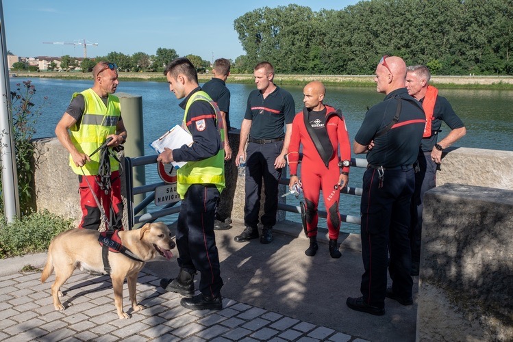 RECHERCHE SAONE POMPIERS MACON - 22.jpg
