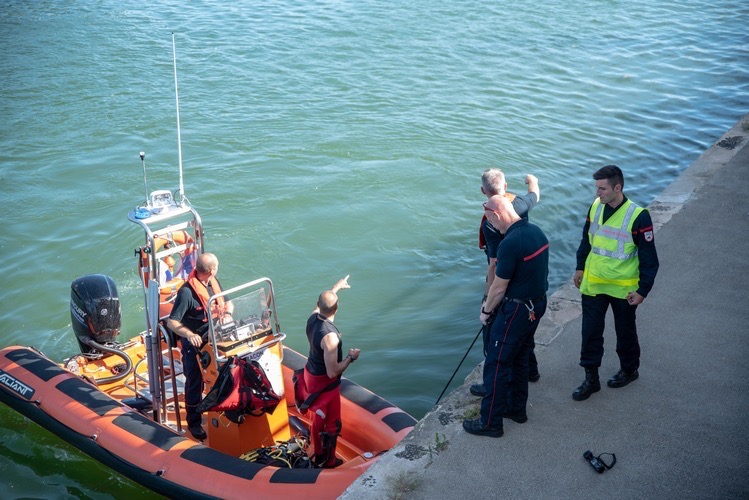 RECHERCHE SAONE POMPIERS MACON - 3.jpg