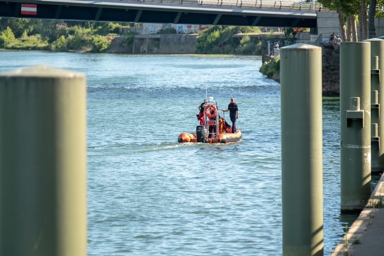 RECHERCHE SAONE POMPIERS MACON - 5.jpg